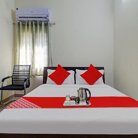 Hotel O S V Residency Kajaguda Near Gachibowli ハイデラバード エクステリア 写真