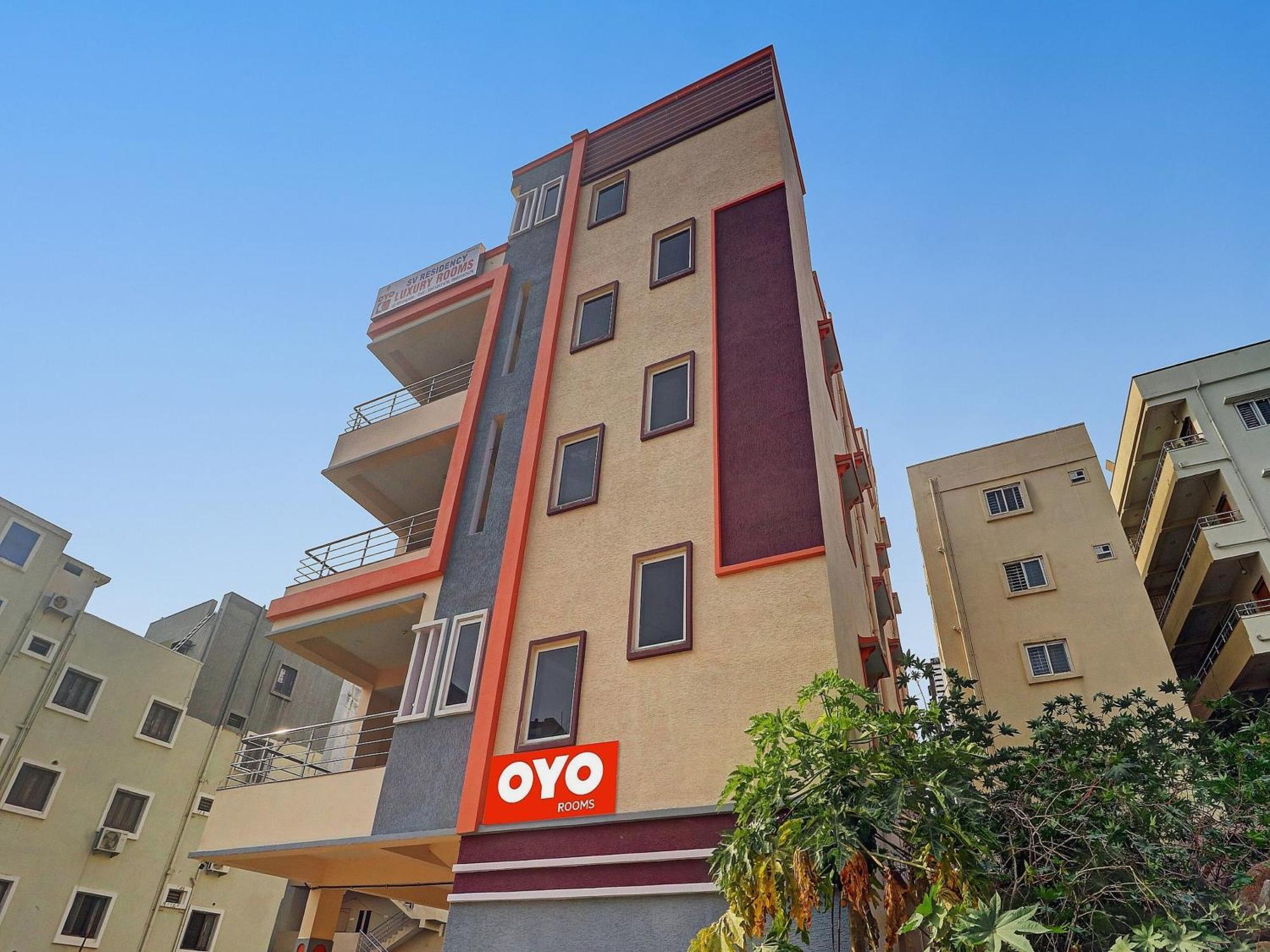 Hotel O S V Residency Kajaguda Near Gachibowli ハイデラバード エクステリア 写真